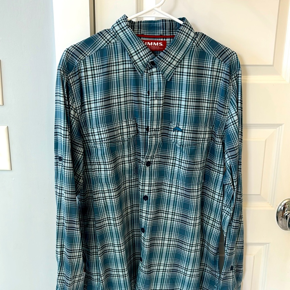 Simms fishing shirt Large